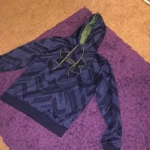 Dark blue & green under armour sweatshirt